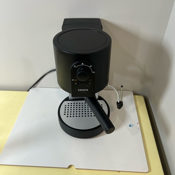 Krups Novo Automatic Compact Espresso Machine Type 989 Lux - Picture 2 of 7